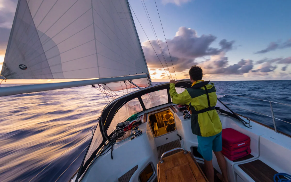 Smooth Sailing Leveraging Business Tactics for Recreational Boating Ease